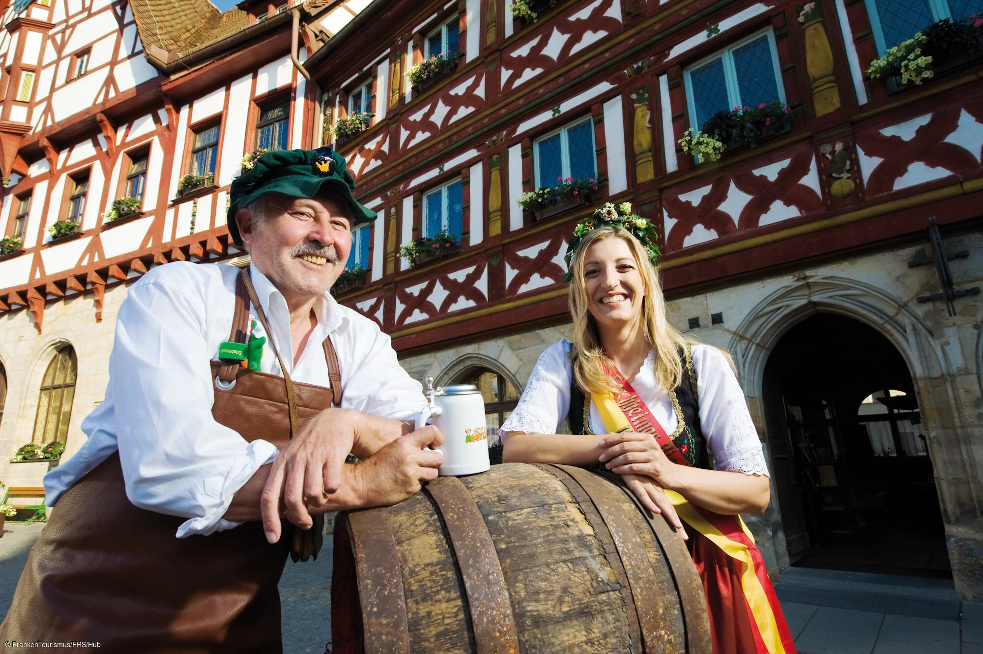 Biergott "Gambrinus" mit Bierkönigin in Forchheim