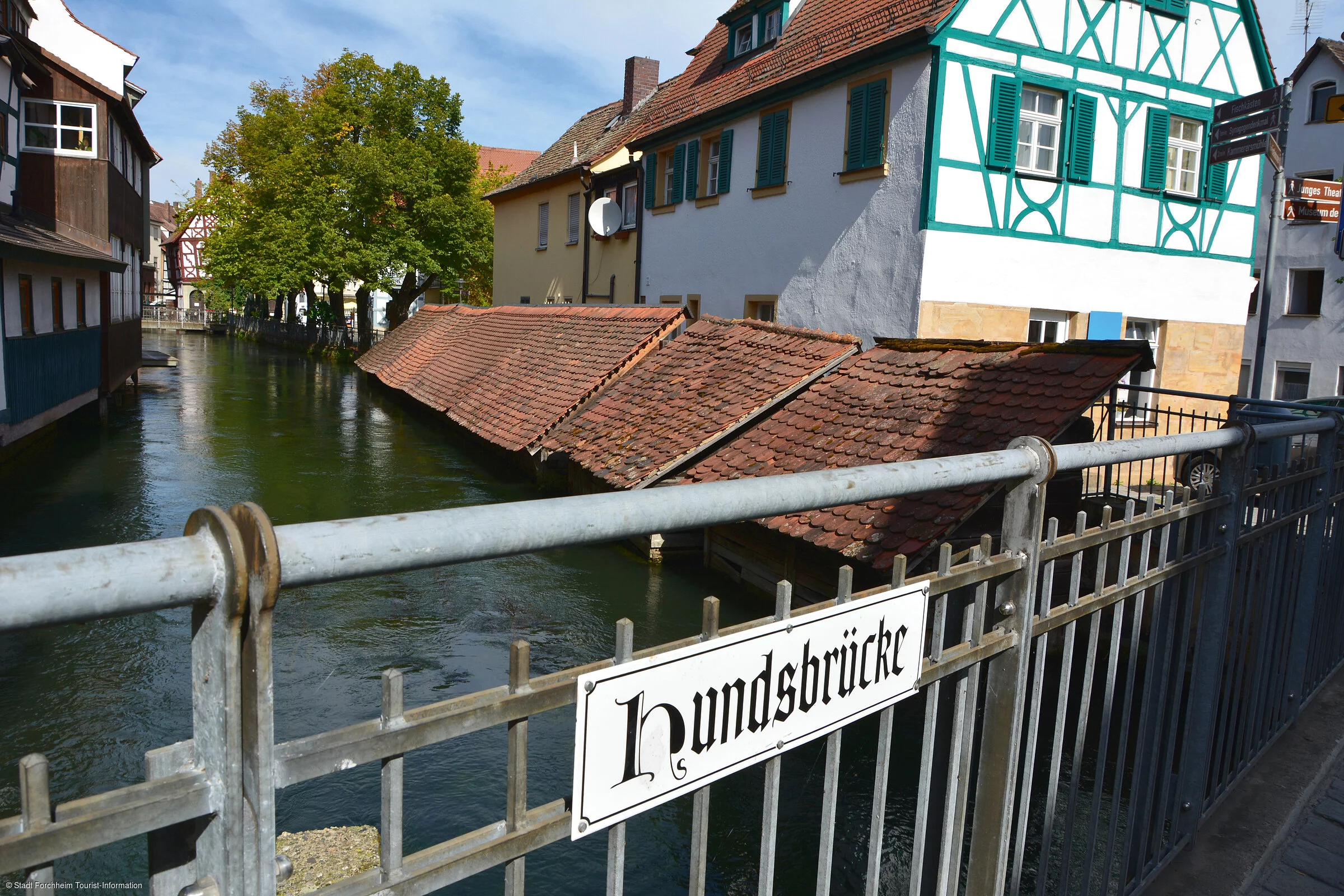 Hundsbrücke - Fischkästen
