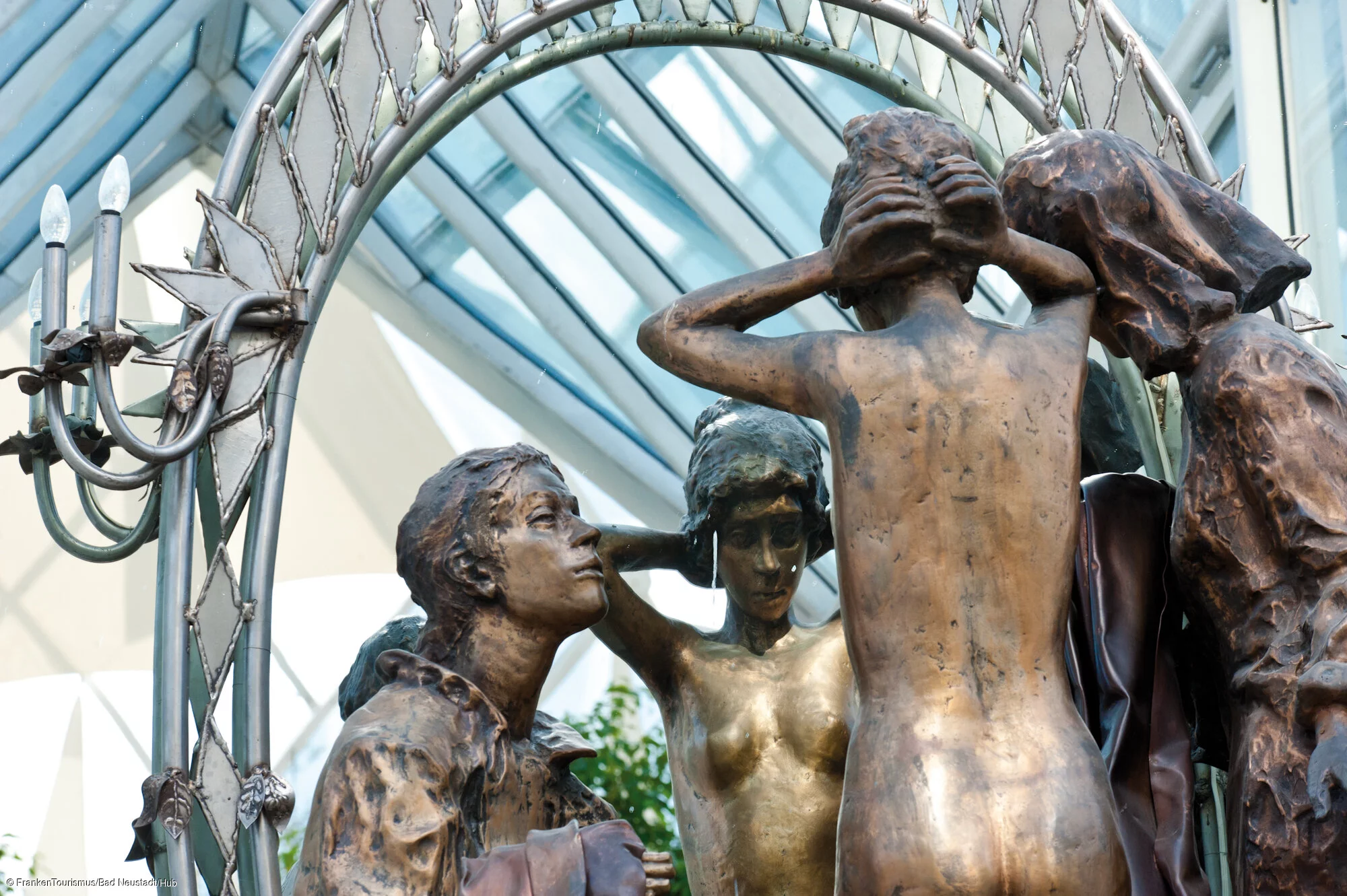 Imre Vaga - Bronze-Skulptur im Kurhaus