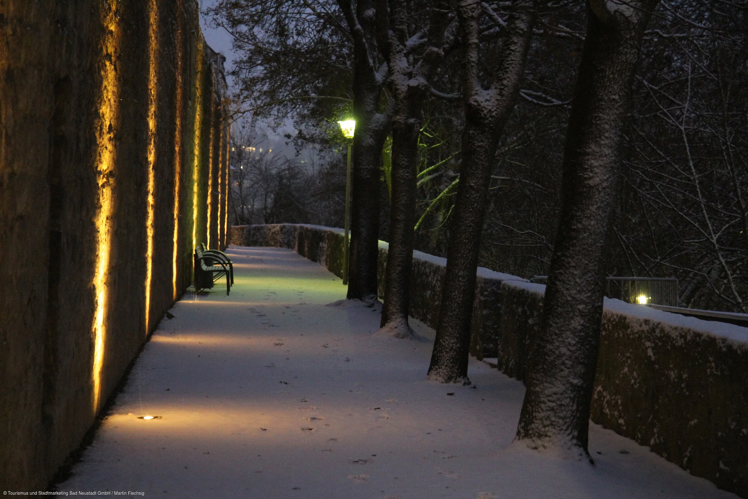 Stadtmauer im Schnee