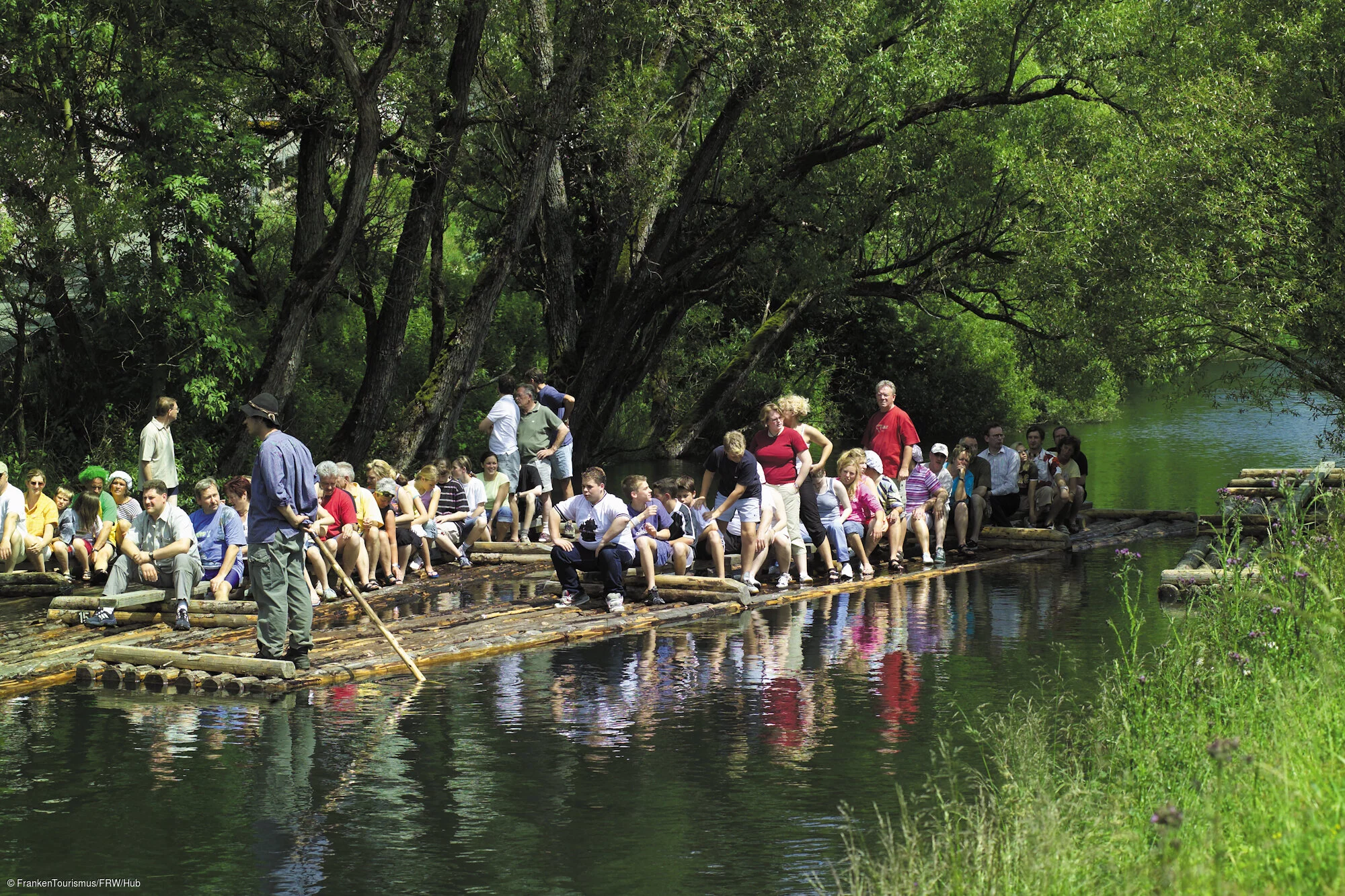 Floßfahrt auf der "Wilden Rodach", Wallenfels