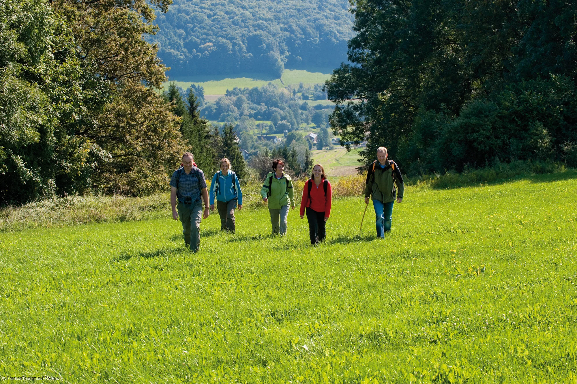 Wandern auf dem "Fränkischen Gebirgsweg" in der Frankenalb