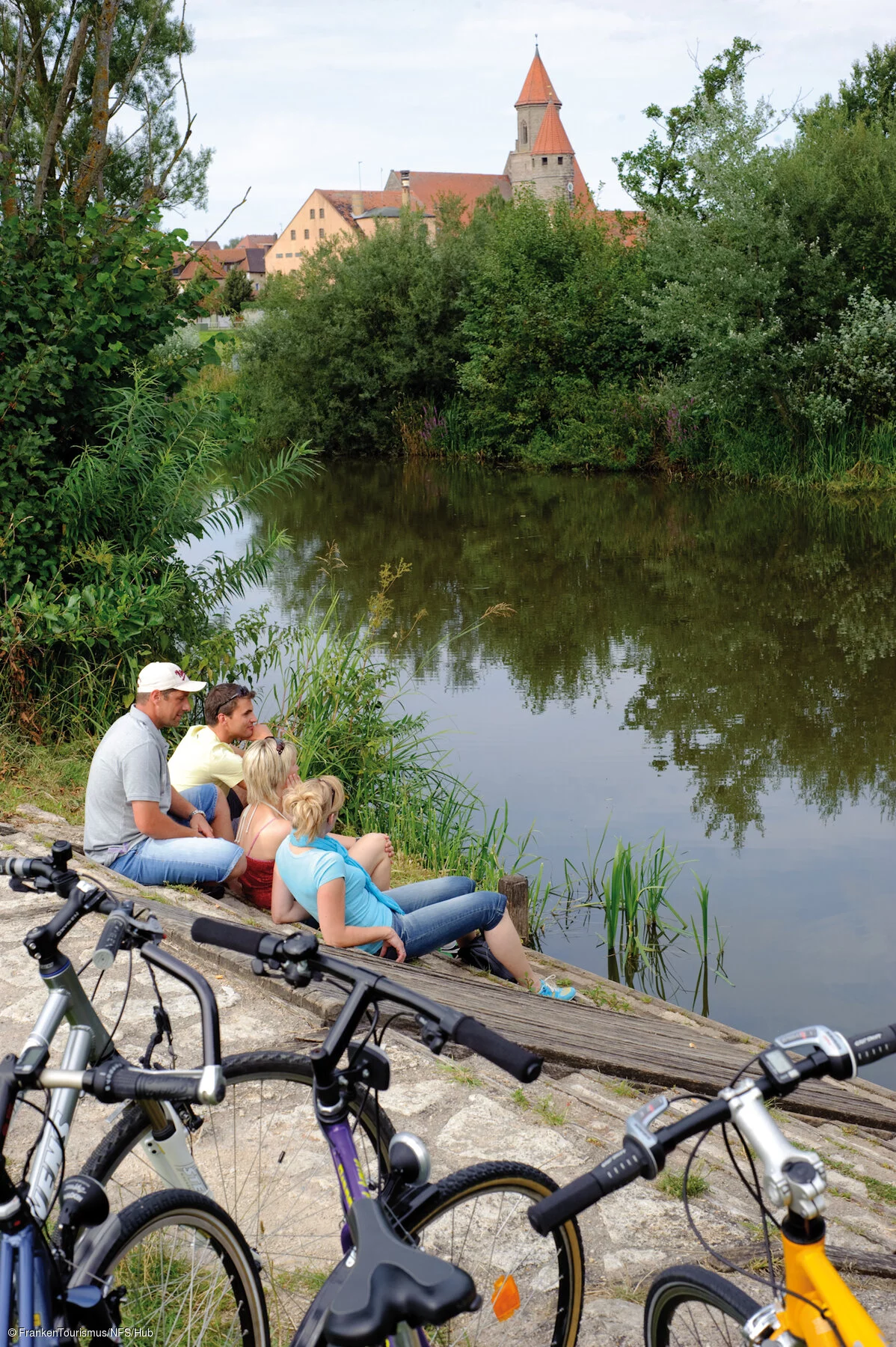 Fahrrad-Rast an der Altmühl bei Gunzenhausen