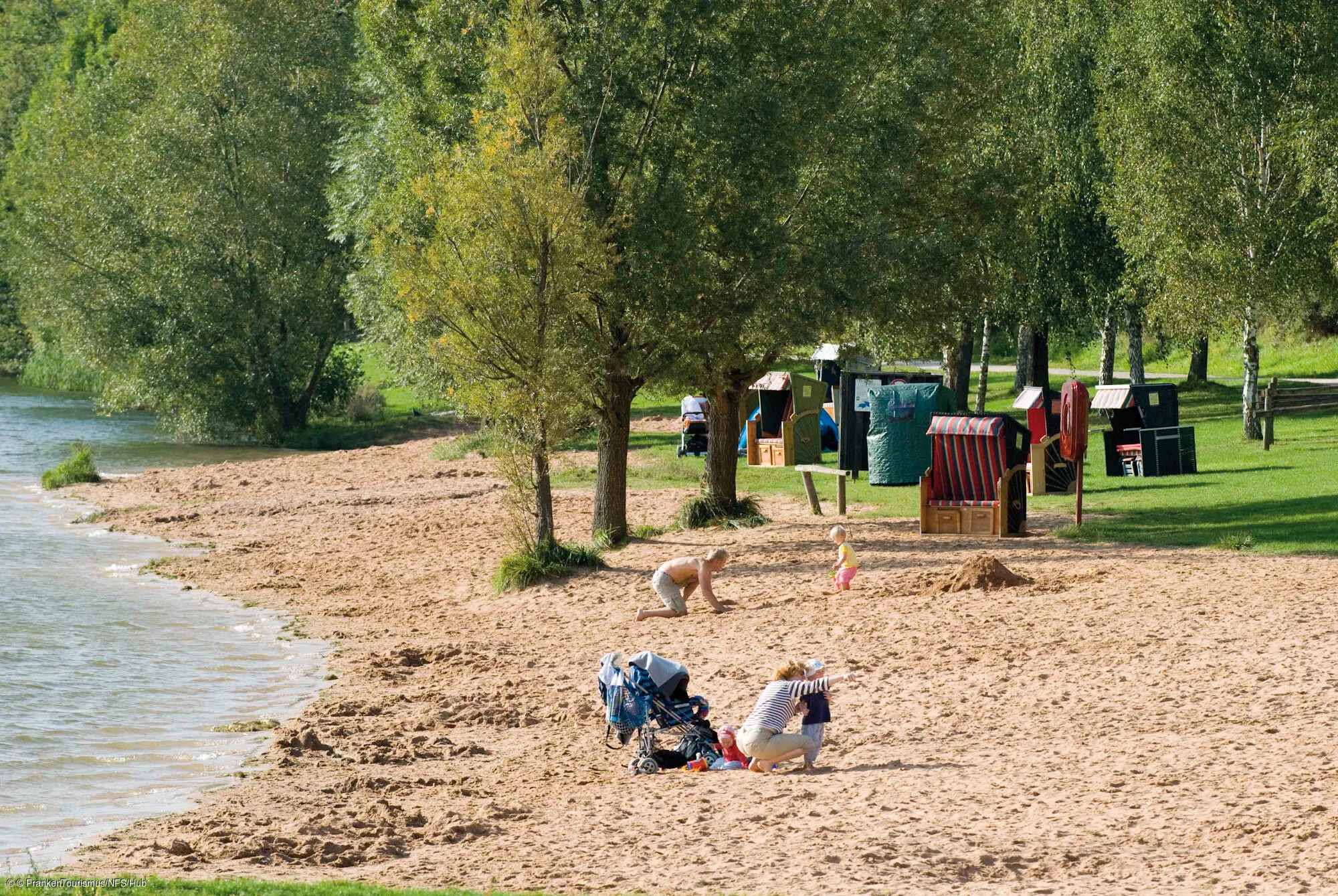 Strand am Igelsbachsee