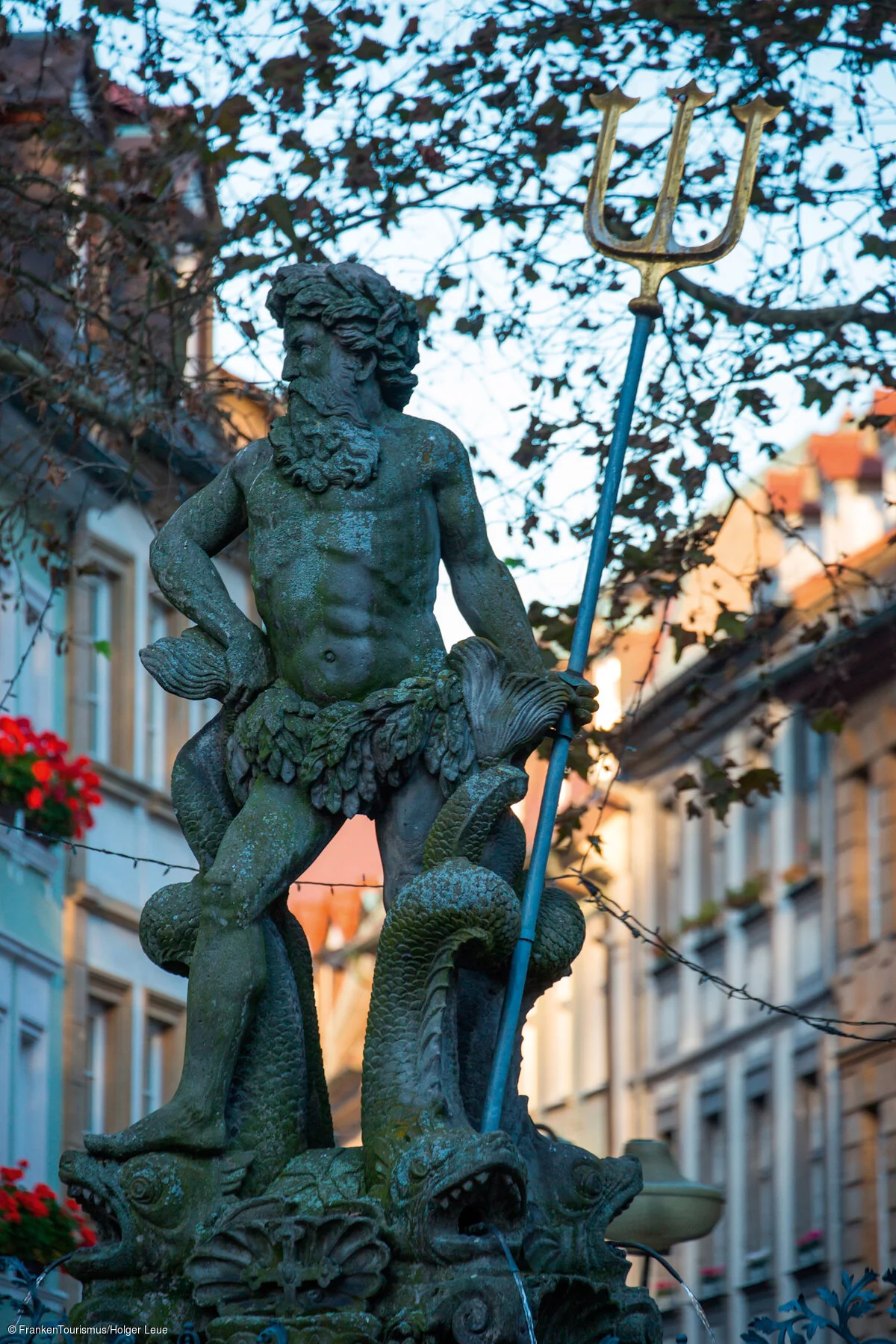 "Gabelmann" (Neptun-Statue) in der Fußgängerzone