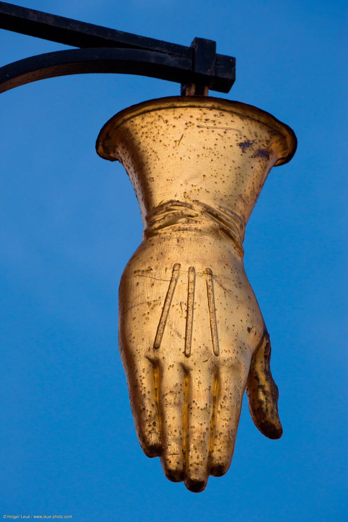 "Goldener Handschuh"