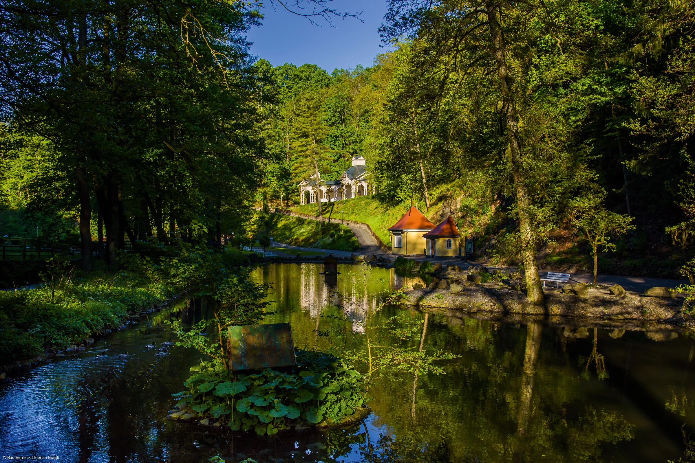 Idyllischer Kurpark