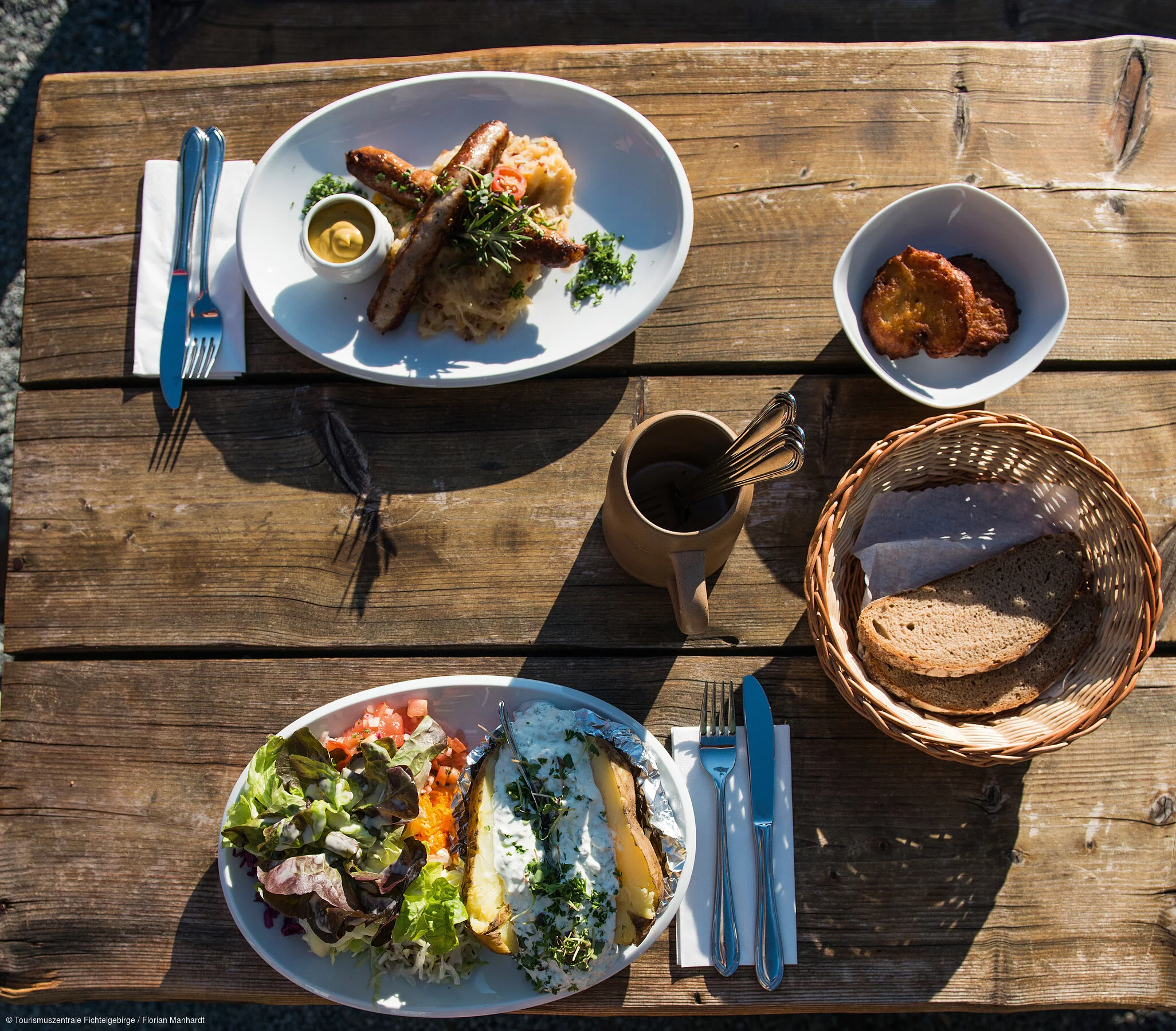 Wandern Hütte Brotzeit
