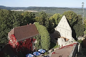 Burgruine Lichtenburg, Ostheim vor der Rhön, Rhön-Grabfeld, Unterfranken, Bayern, Deutschland | castle ruin Lichtenburg near Ostheim, Rhön, Franconia, Germany