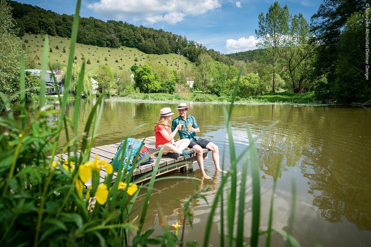 Pause am Steg an der Altmühl